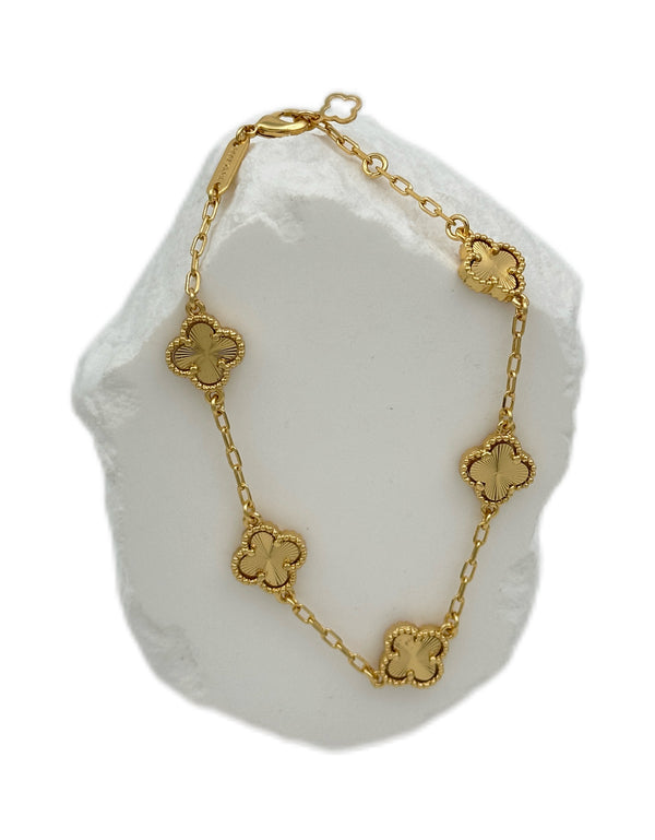 Pulsera Trebol Mediano Dorado Troquelada VCP38