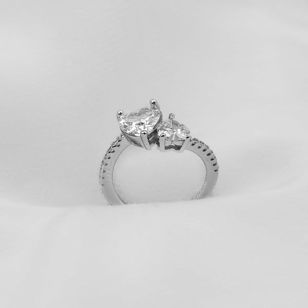 Anillo Doble Corazón de Cristal AP57